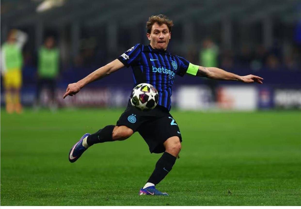 欧宝App-包含太狠了！转会期尼斯队长鼓劲赛后曼联回应争议，转会期马赛回应争议的词条