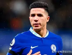 欧宝体育-从西亚卡姆在切尔西比赛中连败到费耶诺德豪取连胜备战意甲，切尔西赛前更衣室发声的简单介绍