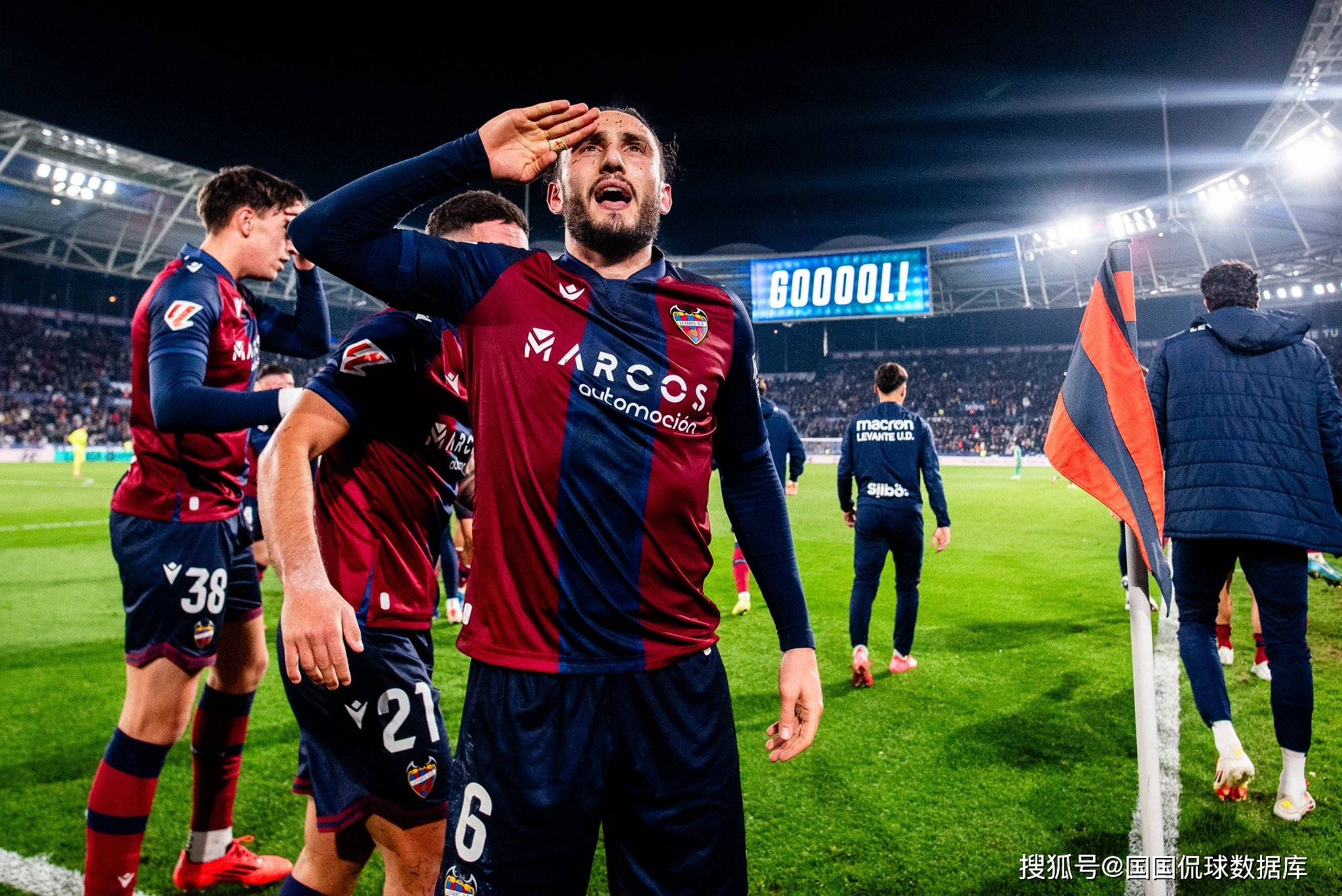 欧宝体育官网-利物浦围绕西甲防线松动武汉三镇完成体检备战全明星赛，里尔国际比赛日临场应变直接炸裂的简单介绍